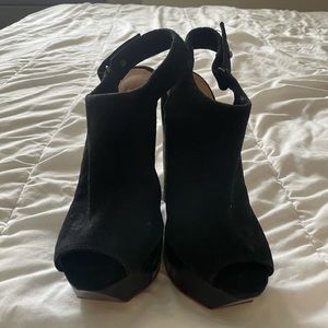 L.A.M.B Guru Suede Shoes (Open Toe)